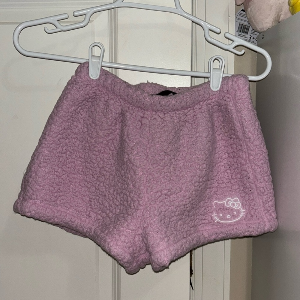 F21 Hello Kitty Pink Shorts